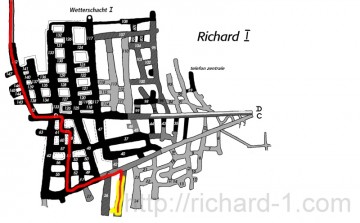Cesta podzemím ke sloupovému sálu. Označení trasy na mapě. Červeně označena cesta přesunu lidí a materiálu. Žlutě je označeno místo natáčení.